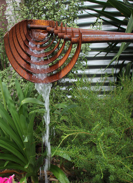 ladle-falls-axis-sculptures