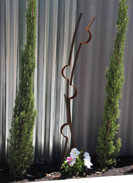 pretzel-axis-sculptures